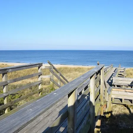 Berthin-bleeg-str. 1, W5, Strandnest *